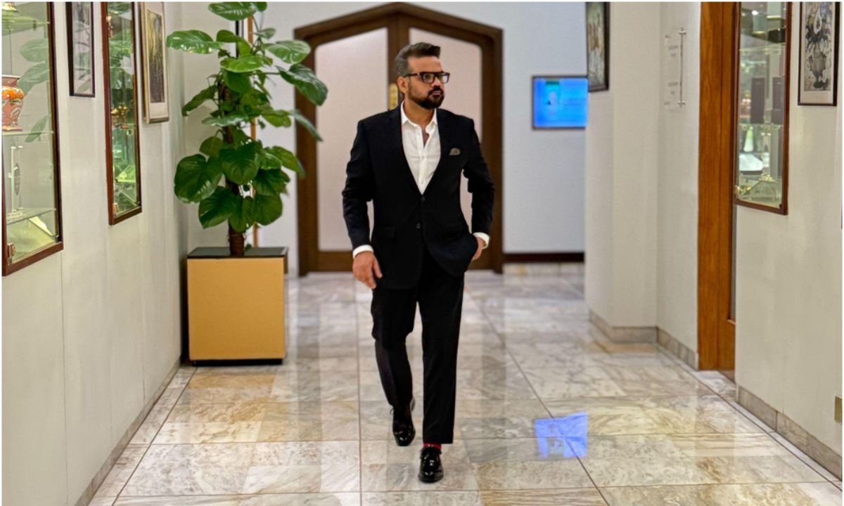 Founder Focused on Promises